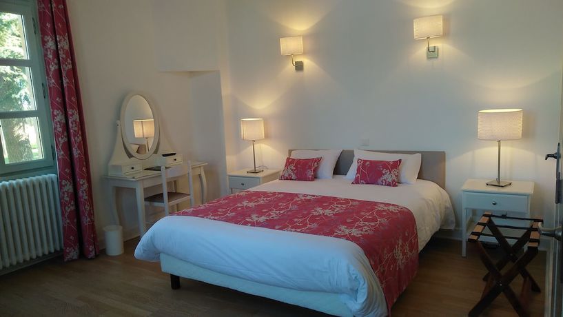 Imagen de la habitación del Ch&acirc;teau de Mons en Armagnac. Foto 13