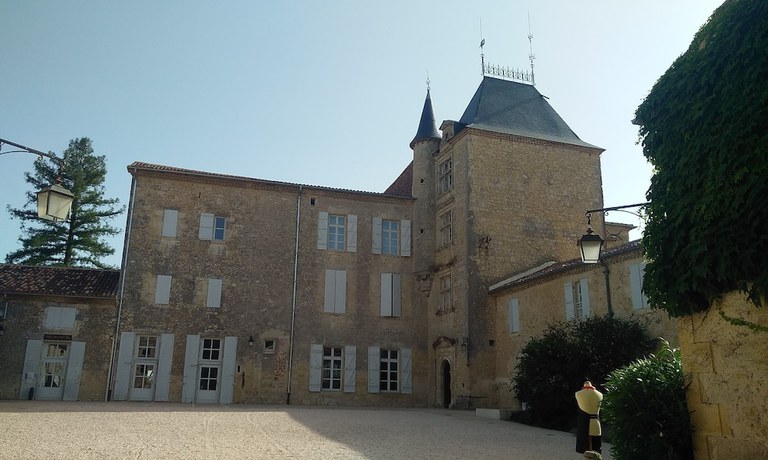 Imagen general del Ch&acirc;teau de Mons en Armagnac. Foto 2
