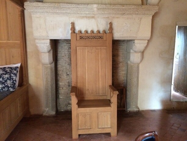 Imagen general del Ch&acirc;teau de Saint Loup. Foto 7