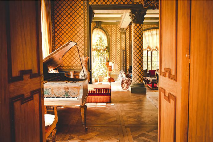 Imagen de los interiores del Ch&acirc;teau des Forgets Hotel. Foto 18
