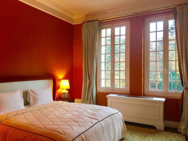Imagen de la habitación del Ch&acirc;teau des Forgets Hotel. Foto 6