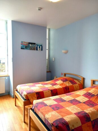 Imagen general del Château du Bourg. Foto 6