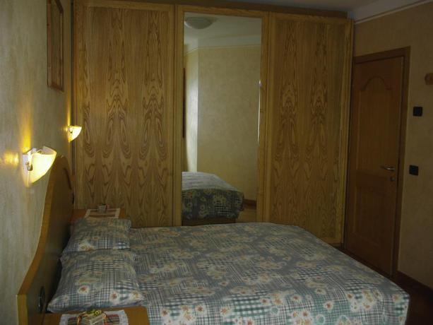 Imagen de la habitación del Chalet Claudia. Foto 2