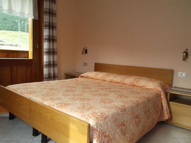 Imagen de la habitación del Chalet Claudia. Foto 4