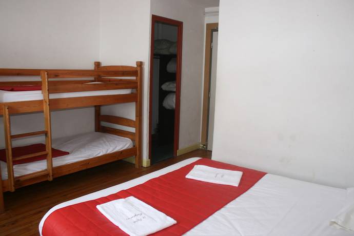 Imagen de la habitación del Chalet H&ocirc;tel La Rafale. Foto 13