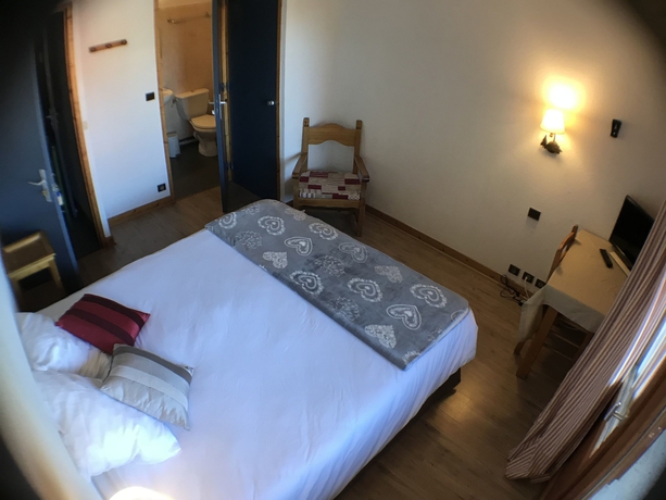 Imagen de la habitación del Chalet H&ocirc;tel L'aigle Rouge. Foto 13