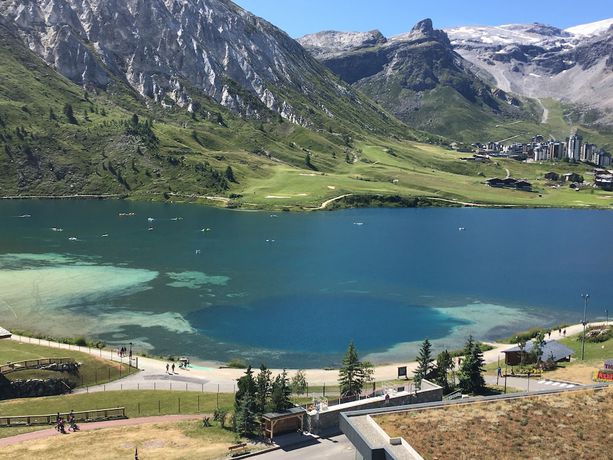 Imagen de los exteriores del Chalet Hotel L'ecrin. Foto 16