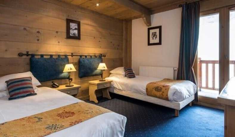 Imagen de la habitación del Chalet Hotel L'ecrin. Foto 14