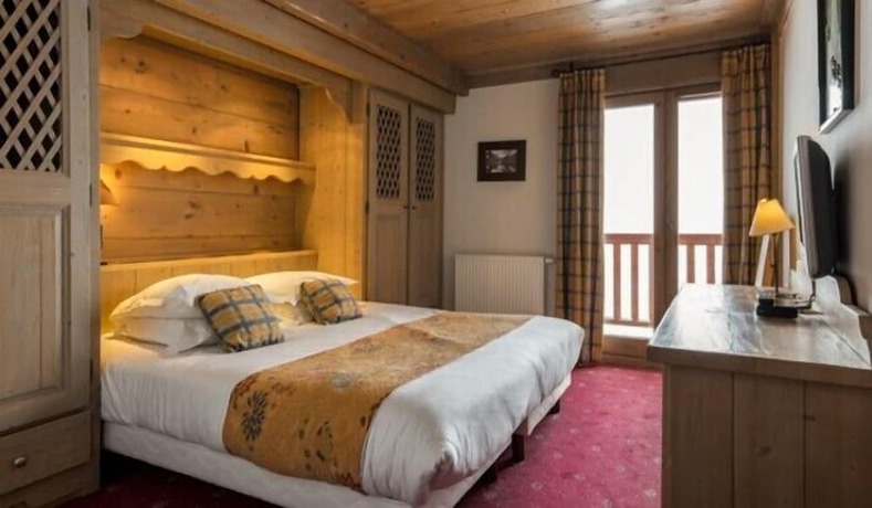 Imagen de la habitación del Chalet Hotel L'ecrin. Foto 15