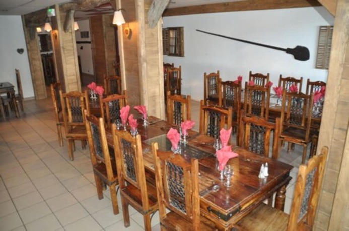 Imagen del bar/restaurante del Chalet Hotel Rhododendrons. Foto 8