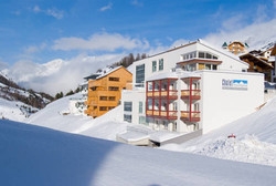 Imagen general del Chalet Montana. Foto 1