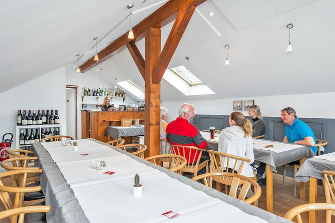 Imagen del bar/restaurante del Chalethotel Belle Etoile by Skinetworks. Foto 2