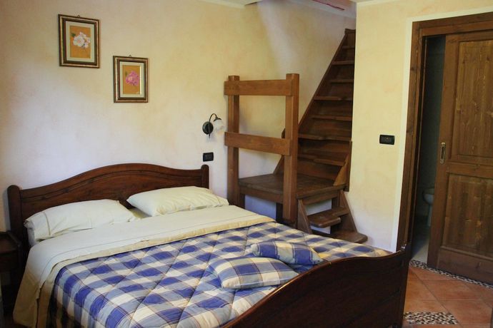 Imagen de la habitación del Chambres d'Hotes Les Fleurs. Foto 13