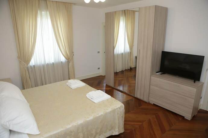 Imagen general del Champagne Rooms. Foto 14