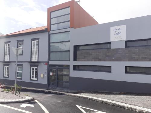 Imagen general del Change The World Hostels - A&ccedil;ores - Ponta Delgada. Foto 14