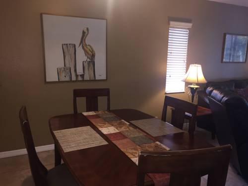Imagen de la habitación del Charlotte Bay Resort. Foto 14