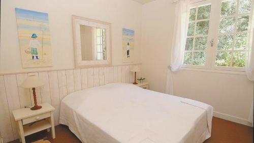 Imagen de la habitación del Charmante location sous les pins, proche de la plage. Foto 14