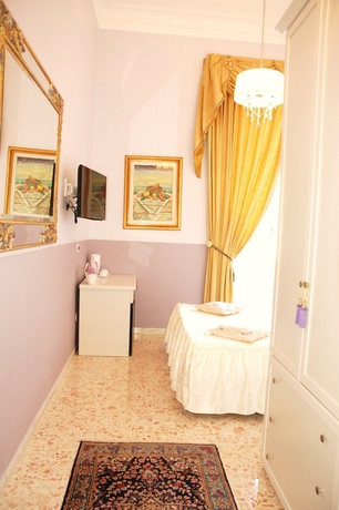 Imagen de la habitación del Charme Holidays Colosseum. Foto 12