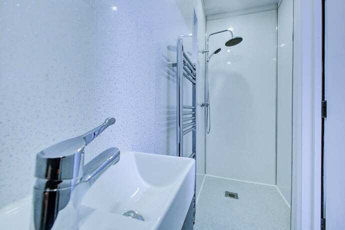 Imagen general del Charming 7 Bedroom House, Sleeps up to 13 Guests. Foto 12