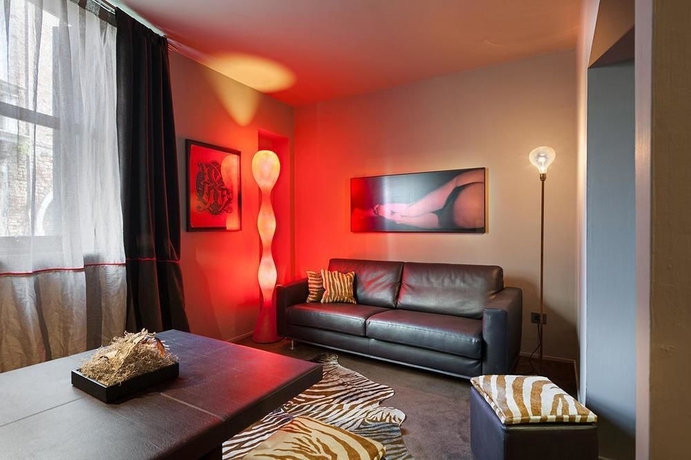 Imagen de los exteriores del Charming House Iqs. Foto 12