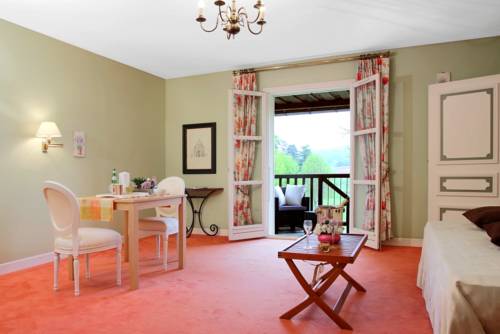 Imagen de la habitación del Chateau De Puy Robert. Foto 12
