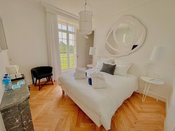 Imagen general del Chateau Les Garennes. Foto 3