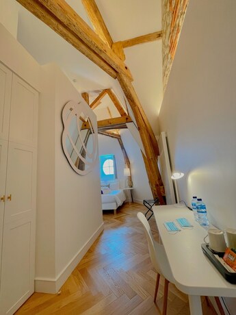 Imagen de la habitación del Chateau Les Garennes. Foto 13