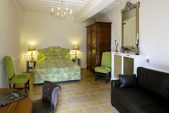 Imagen general del Chateau de Fleurville. Foto 8