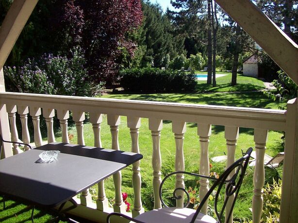 Imagen general del Chateau de Fleurville. Foto 16