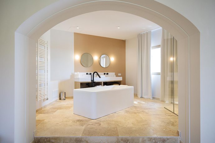 Imagen de la habitación del Chateau l\'Hospitalet Wine resort. Foto 12