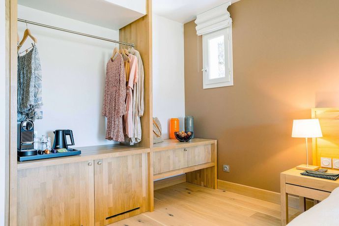 Imagen de la habitación del Chateau l\'Hospitalet Wine resort. Foto 18