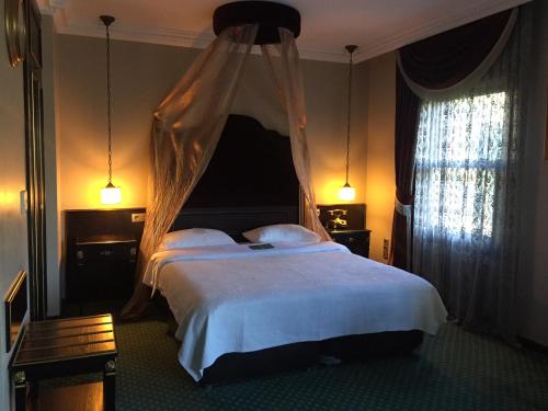 Imagen de la habitación del Chatto Hotel, Tuzla. Foto 4
