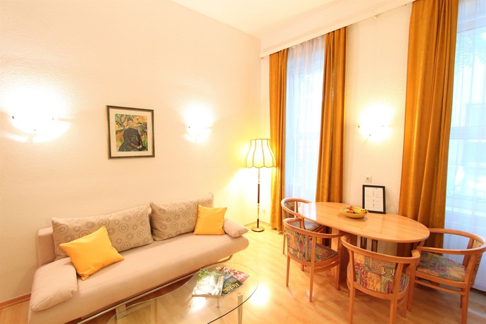 Imagen de la habitación del CheckVienna Edelhof. Foto 12