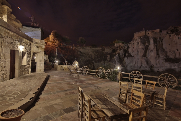 Imagen de los interiores del Chez Nazim. Foto 19