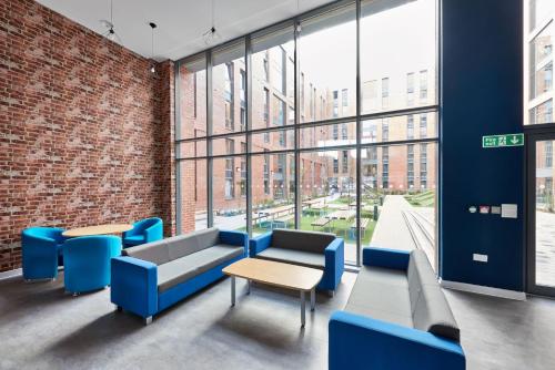 Imagen general del Chic Ensuites with Shared Kitchen at The Elements Student Accommodation. Foto 7