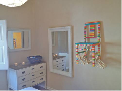 Imagen de la habitación del Chill In Ericeira Surf House. Foto 15