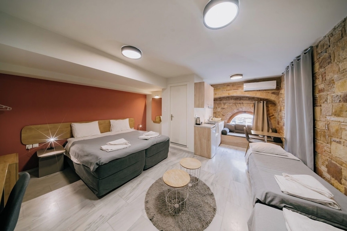 Imagen de la habitación del Chios City Inn. Foto 2