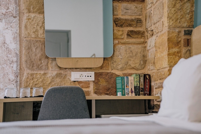 Imagen de la habitación del Chios City Inn. Foto 4