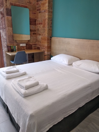 Imagen de la habitación del Chios City Inn. Foto 5