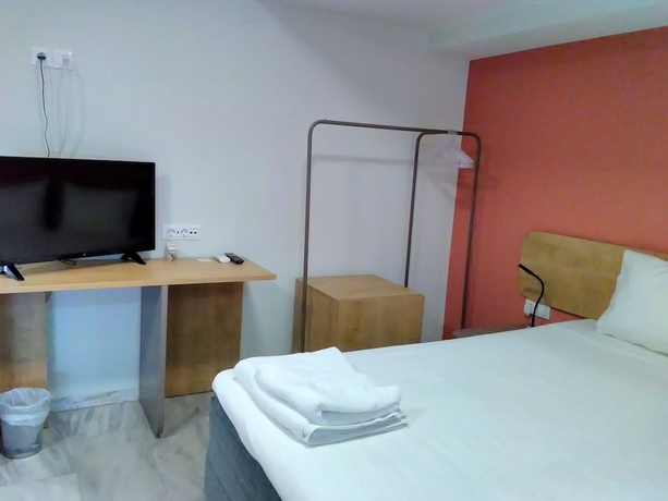 Imagen de la habitación del Chios City Inn. Foto 12
