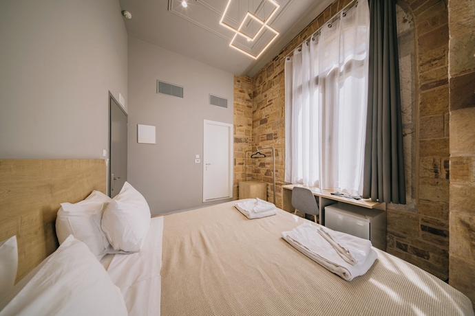 Imagen de la habitación del Chios City Inn. Foto 16