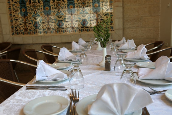 Imagen del bar/restaurante del Christmas Hotel - Jerusalem. Foto 10