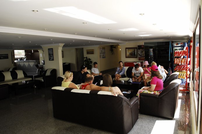 Imagen de los interiores del Chronos Beach Akyarlar. Foto 14