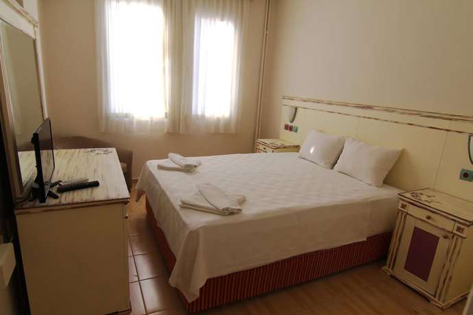 Imagen de la habitación del Cicek Apart Hotel, Cesme. Foto 2