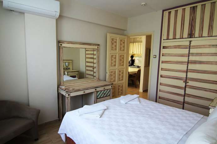 Imagen de la habitación del Cicek Apart Hotel, Cesme. Foto 5