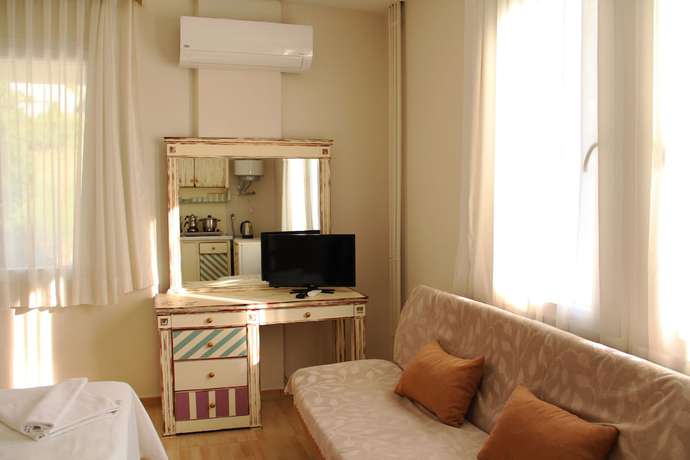 Imagen de la habitación del Cicek Apart Hotel, Cesme. Foto 15