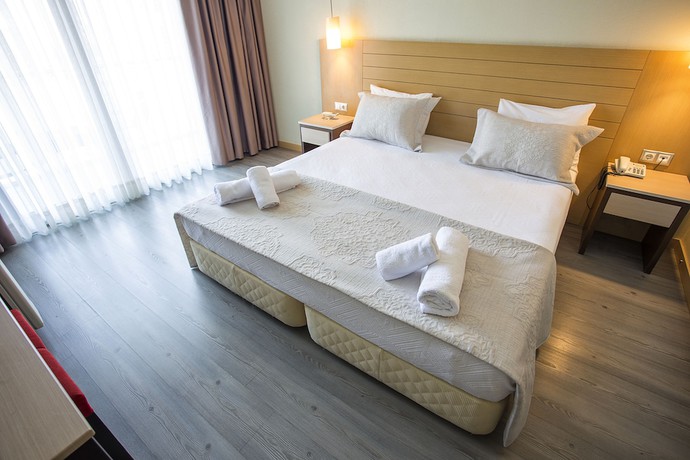Imagen de la habitación del Cilek Marina Hotel. Foto 7