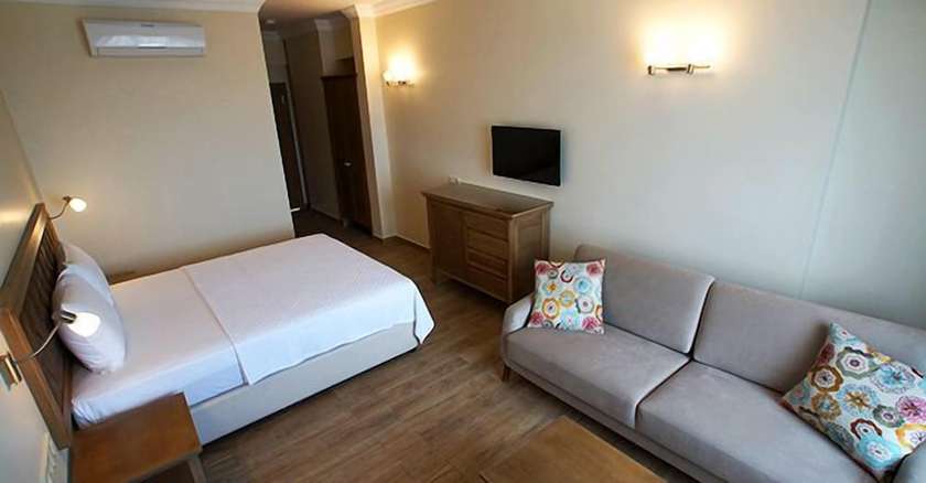 Imagen de la habitación del Cinarli Kasri Hotel. Foto 2