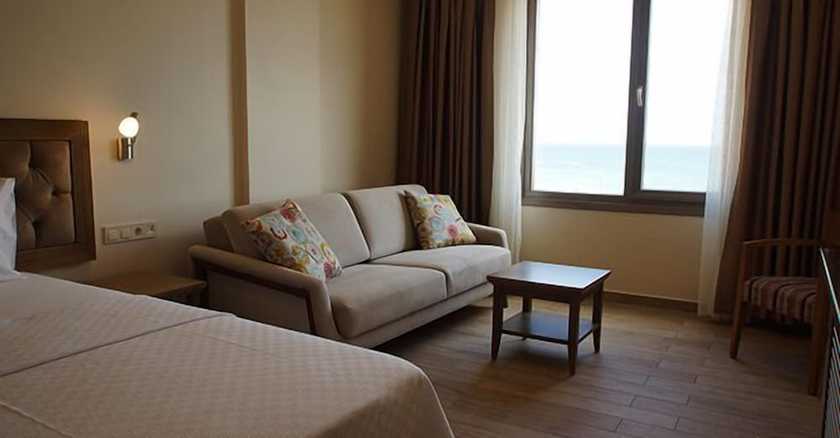 Imagen de la habitación del Cinarli Kasri Hotel. Foto 5