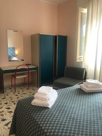 Imagen de la habitación del Cinquestelle-albergo del centro storico. Foto 2